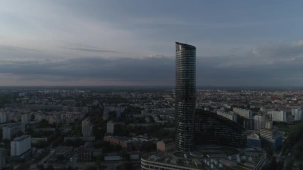 Небоскрёб Скай Тауэр Вроцлавская Панорама Города Вид Воздуха Польше — стоковое видео
