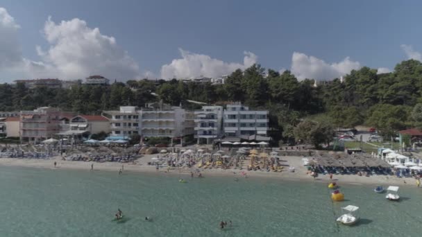 Vista Aérea Del Pueblo Kallithea Halkidiki Grecia — Vídeos de Stock