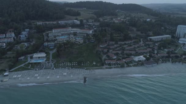 Flygfoto Stor Resort Komplex Som Ligger Vid Kusten Medelhavet Resort — Stockvideo