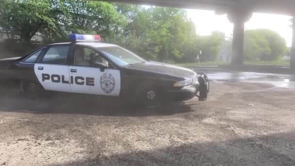 Super Slow Motion American Police Car Doing Drifts 240 Fps — Stock Video