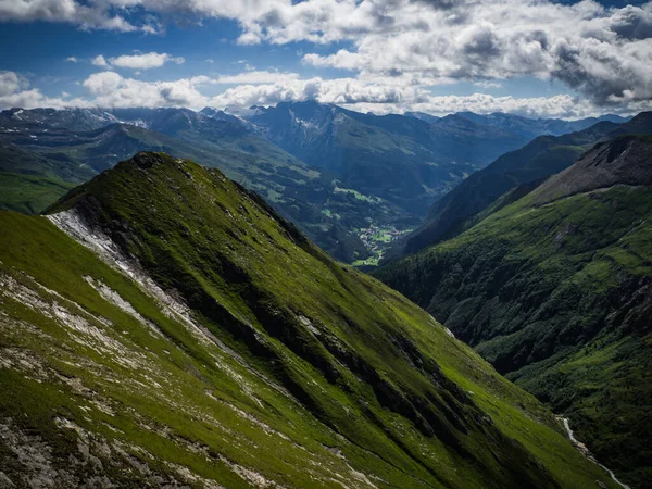 Grandes Vistas Los Picos Valles Glaciares Los Alpes Austríacos Parque — Foto de Stock