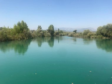 Yazın Manavgat Dağı nehri