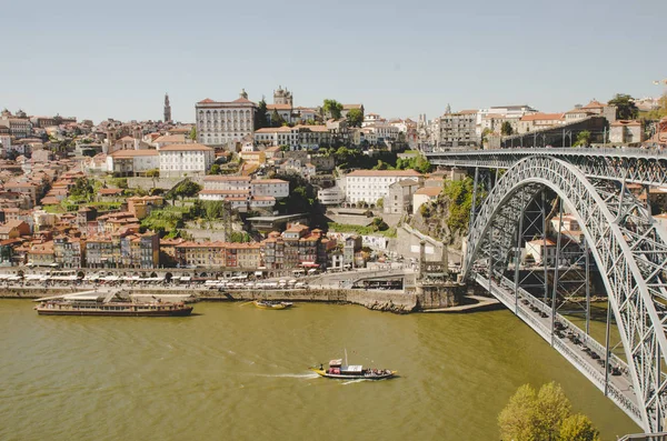 Cidade do Porto com ponte eiffel — Fotografia de Stock