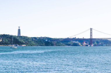  Lizbon kırmızı 25 Nisan köprüsü 