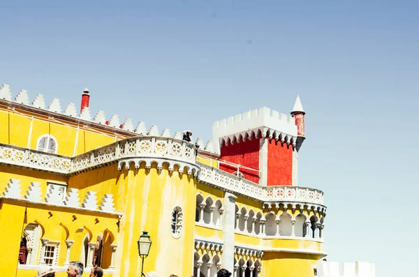 Травень 3 2016, Сінтра, Португалія: гарний вид на Пенья палац в — стокове фото