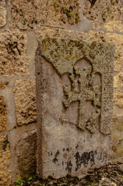 kilisede eski Ermeni khachkar 