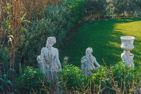Stary Ogród Trzema Antycznymi Rzeźbami Sintra Miasto Portugalskim Regionie Wielkiego — Zdjęcie stockowe