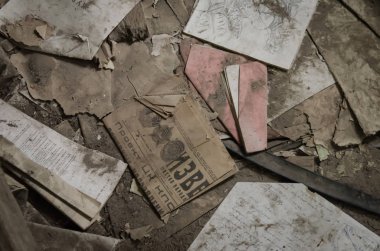 Şehir ruhu Pripyat. Chernobyl dışlama bölgesi. Çernobil nükleer santralinde meydana gelen kaza. Kazaların sonuçları. Sarı radyasyon işareti. Tehlikeli bir bölge. Radyasyon ile enfeksiyon.