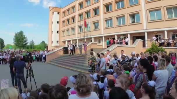 Гомель Беларус Мая 2018 Года Торжественная Линия Школы Посвященная Концу — стоковое видео