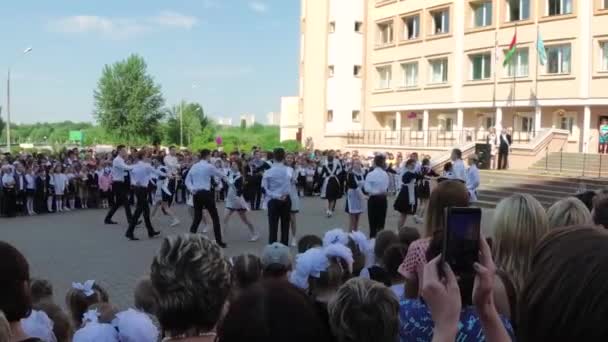 Gomel Belarus Mayo 2018 Solemne Línea Escolar Dedicada Final Del — Vídeos de Stock