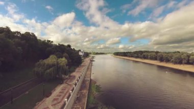 Gomel, Belarus. Zaman sukut. Soj Nehri set of panoramik görünüm.