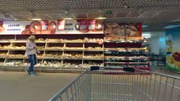 ホメリ ベラルーシ 2018 Euroopt スーパー マーケットのバイヤー — ストック動画
