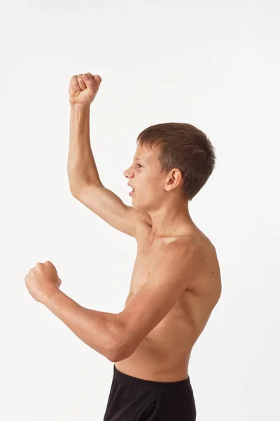 Tiener Met Spieren Emoties Van Winnaar — Stockfoto