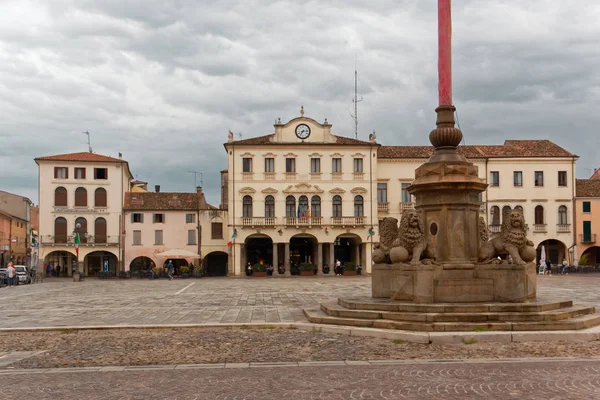 Este Italia Agosto 2018 Castillo Este Una Ciudad Medieval Región — Foto de Stock