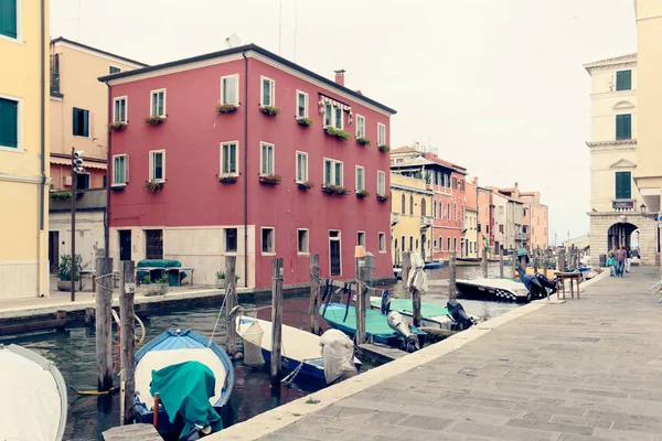 Chioggia, Italie-26 août 2018 : Province de Venise. Ville des pêcheurs et des touristes . — Photo