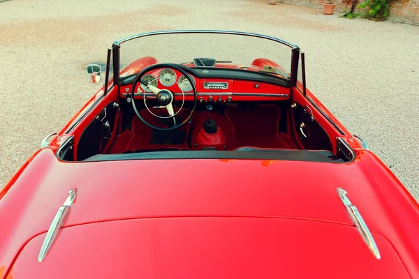 Montagnana Itália Agosto 2018 Retro Carro Alfa Romeo Conversível 1961 — Fotografia de Stock