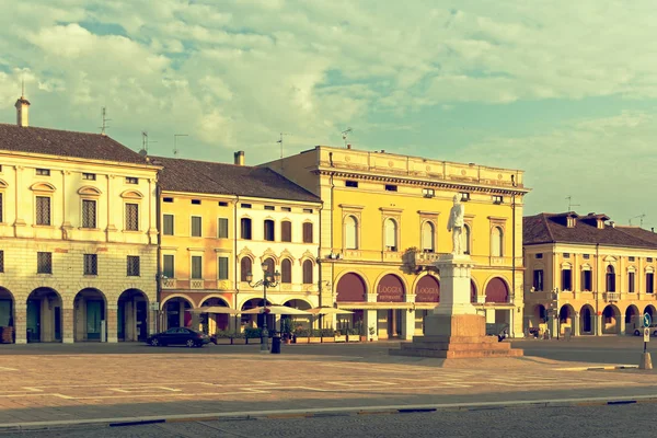 Montagnana Itália Agosto 2018 Praça Principal Cidade — Fotografia de Stock