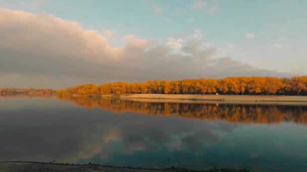 Gomel Belarus Octubre 2018 Muelle Ciudad Otoño Veces — Vídeos de Stock