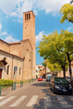 Treviso, İtalya 7 Ağustos 2018 eski binalar ile güzel sokak