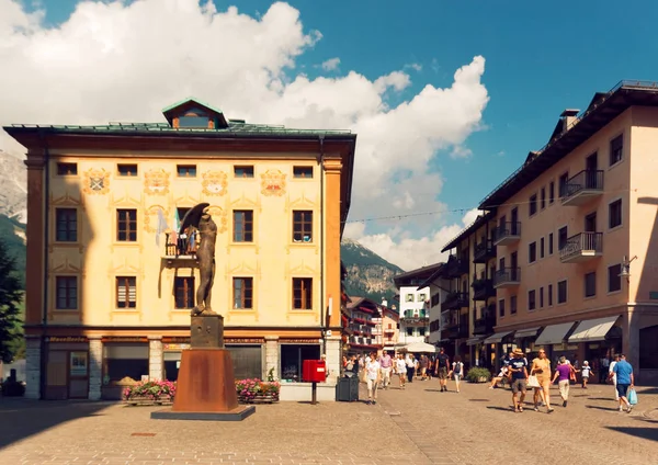 Beluno Olaszország Augusztus 2018 Hegyi Falu Cortina Ampezzo — Stock Fotó