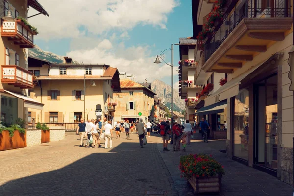 Beluno Olaszország Augusztus 2018 Hegyi Falu Cortina Ampezzo — Stock Fotó