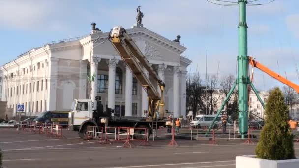 Gomel Bélaro Noviembre 2018 Instalación Árbol Año Nuevo Plaza Lenin — Vídeo de stock