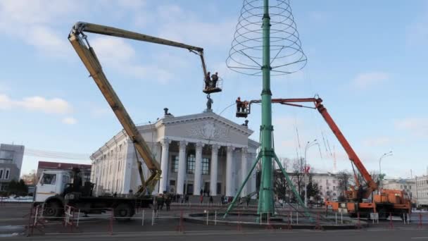 Gomel Bélaro Noviembre 2018 Instalación Árbol Año Nuevo Plaza Lenin — Vídeos de Stock