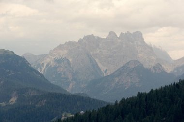 Misurina Dağı yakınlarındaki güzel Dolomite Dağları