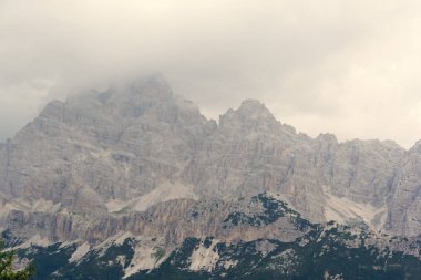 Misurina Dağı yakınlarındaki güzel Dolomite Dağları