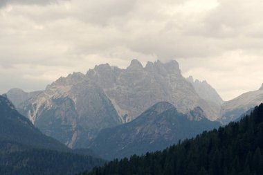 Misurina Dağı yakınlarındaki güzel Dolomite Dağları