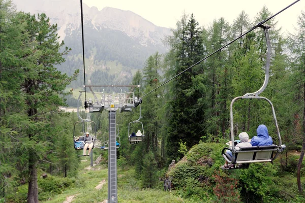 Auronzo Cadore Italia Agosto 2018 Misurina Montaña Lago Montañoso Ascensor —  Fotos de Stock