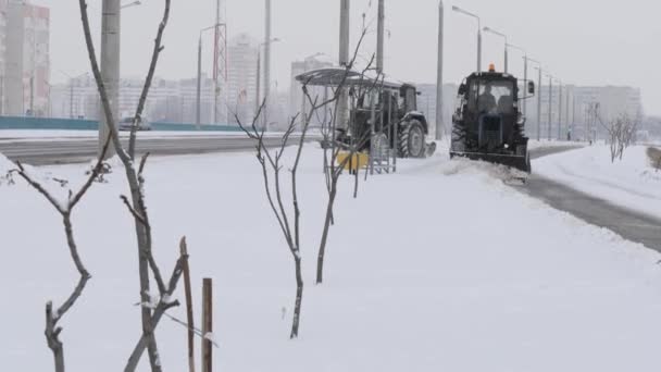 Gomel Belarus Dezembro 2018 Serviço Municipal Cidade Limpa Neve Rua — Vídeo de Stock