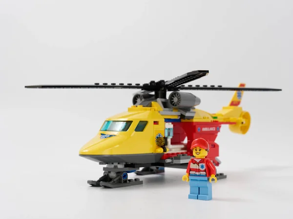 Гомель Білорусь Січня 2019 Конструктор Lego Герої Рятувальників Білому Фоні — стокове фото