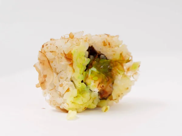白い背景の上巻き寿司 高速健康食品 — ストック写真
