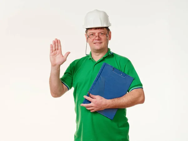 Trabalhador Construção Civil Com Braços Dobrados Uma Expressão Séria Rosto — Fotografia de Stock