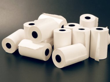 nakit 5 siyah bir zemin üzerine beyaz kağıt kaseti