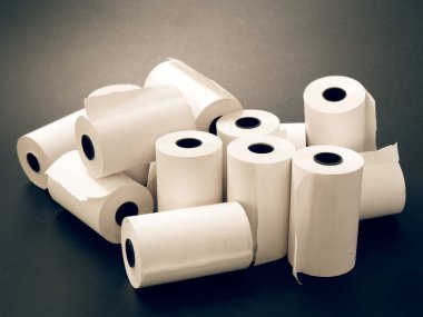 nakit 5 siyah bir zemin üzerine beyaz kağıt kaseti