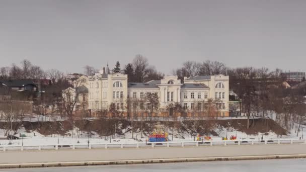 Gomel Vitryssland Februari 2019 Vackra Kajen Vid Floden Sozj Vintertid — Stockvideo