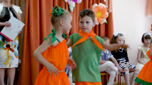 Gomel Weißrussland Mai 2019 Kinderkonzertmatinee Zum Ende Des Kindergartens Ausgabe — Stockvideo