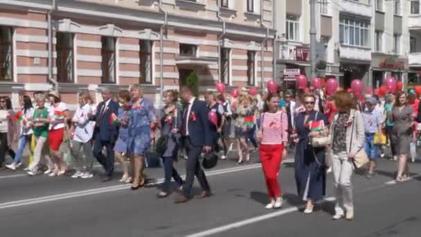 Γκομέλ, Λευκορωσία-3 Ιουλίου 2019: ημέρα ανεξαρτησίας της Λευκορωσίας. Εορταστική παρέλαση στο Γκομέλ — Αρχείο Βίντεο
