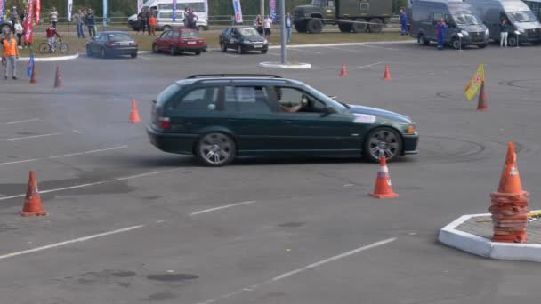 Gomel Białoruś Września 2019 Pokaż Samochód Sportowcy Kampanii Rzecz Bezpieczeństwa — Wideo stockowe