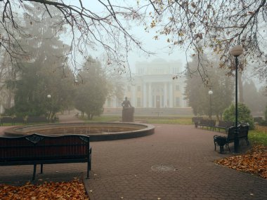 Gomel, Belarus - 23 Ekim 2019 Rumyantsev Paskevich 'in Mimari Kompleksi.