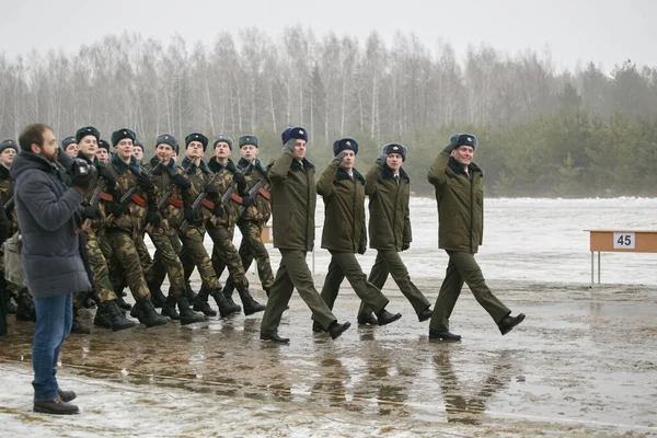 Minsk Bielorrusia Diciembre 2017 Solemne Desfile Tropas Bajo Juramento República — Foto de Stock