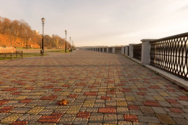 Gomel Nehri Belarus 2020 sonbahar manzaralı şehir seti
