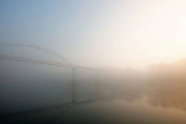 Ponte Nevoeiro Outono Gomel Bielorrússia 2020 — Fotografia de Stock