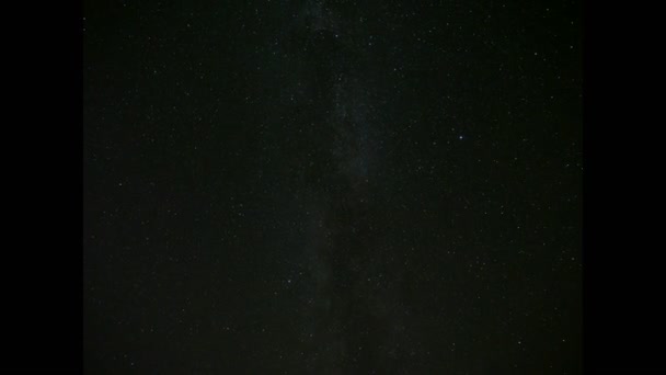 Night starry skies with twinkling or blinking stars motion background. — Stock Video