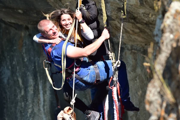 Tandem Bungee atlar aşırı ve eğlenceli spor olarak