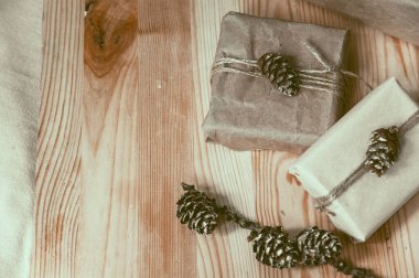 Çam kozalaklı el yapımı hediyeler. Boşluğu kopyala