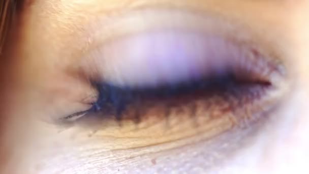 Closeup of female eye — Stock Video