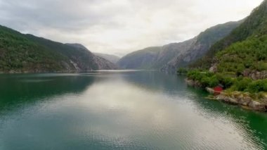 Norveç 'teki hava görüntüleme yolu. Güzel Doğa Norveç